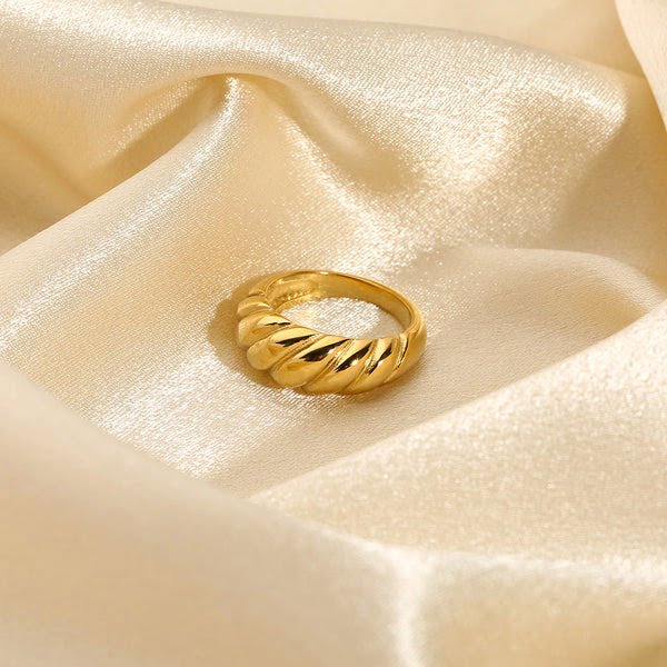 Fashion Ring -VALENTINES Special