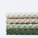 Boho-Streifen Corduroy Kissenbezug - Nachhaltige Wohnkultur für die Seele